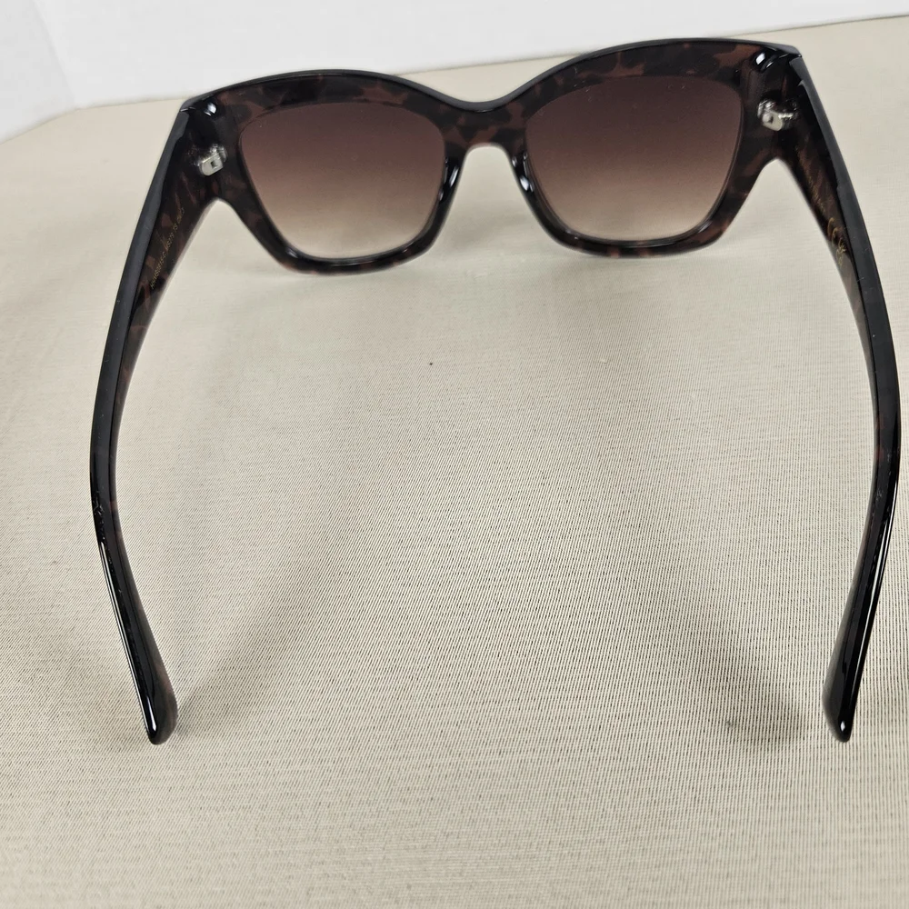 Martha Stewart Tortoiseshell Cat Eye Sunglasses with Brown Gradient Lenses